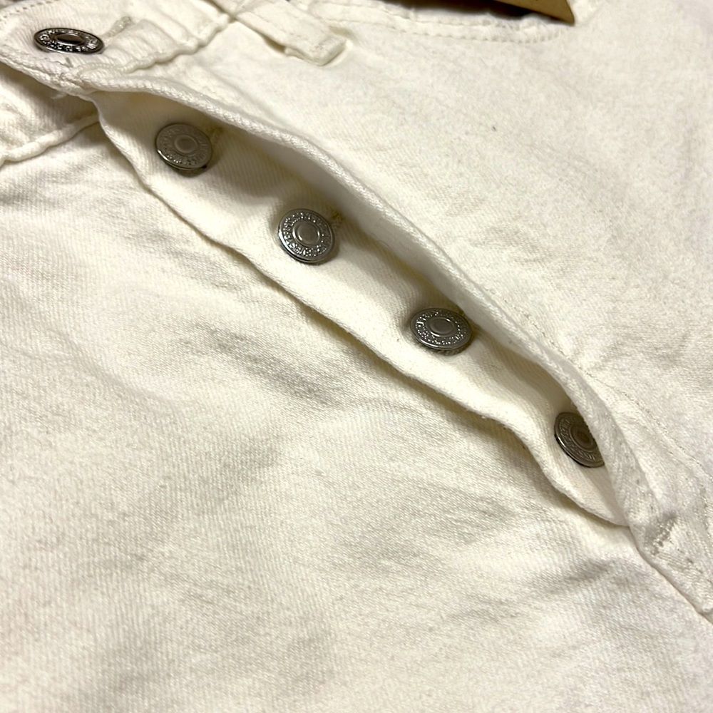 LEVI’S 501 High Rise Shorts - Picture 3 of 6